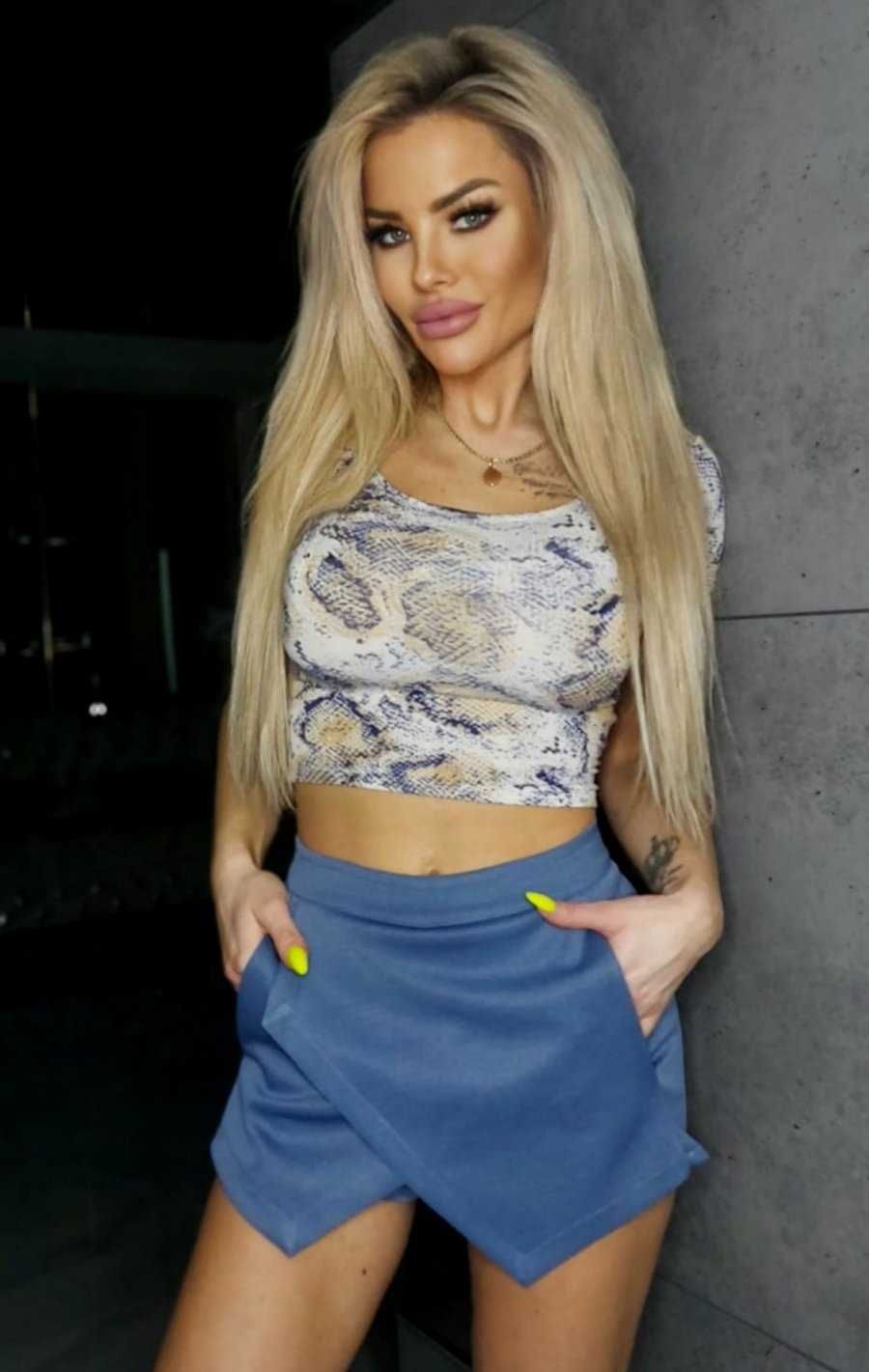 Spódniczko Spodenki JEANS Asymetryczne z Kieszeniami