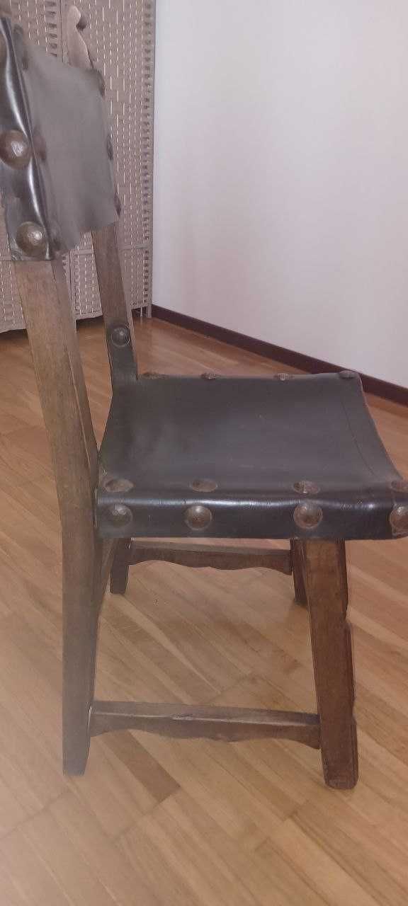 Антикварный стул Argudo Navarro