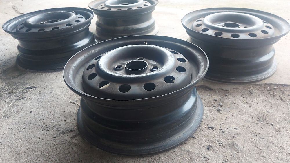 Felgi stalowe Honda Civic 13x5J 4x100 ET45i