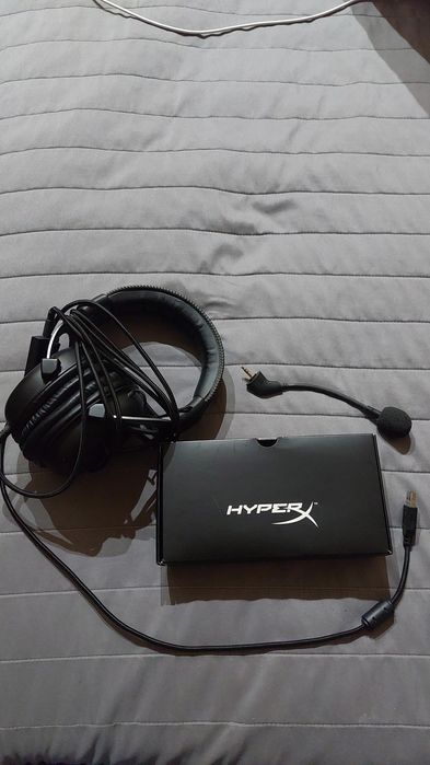 HyperX Cloud II Preto