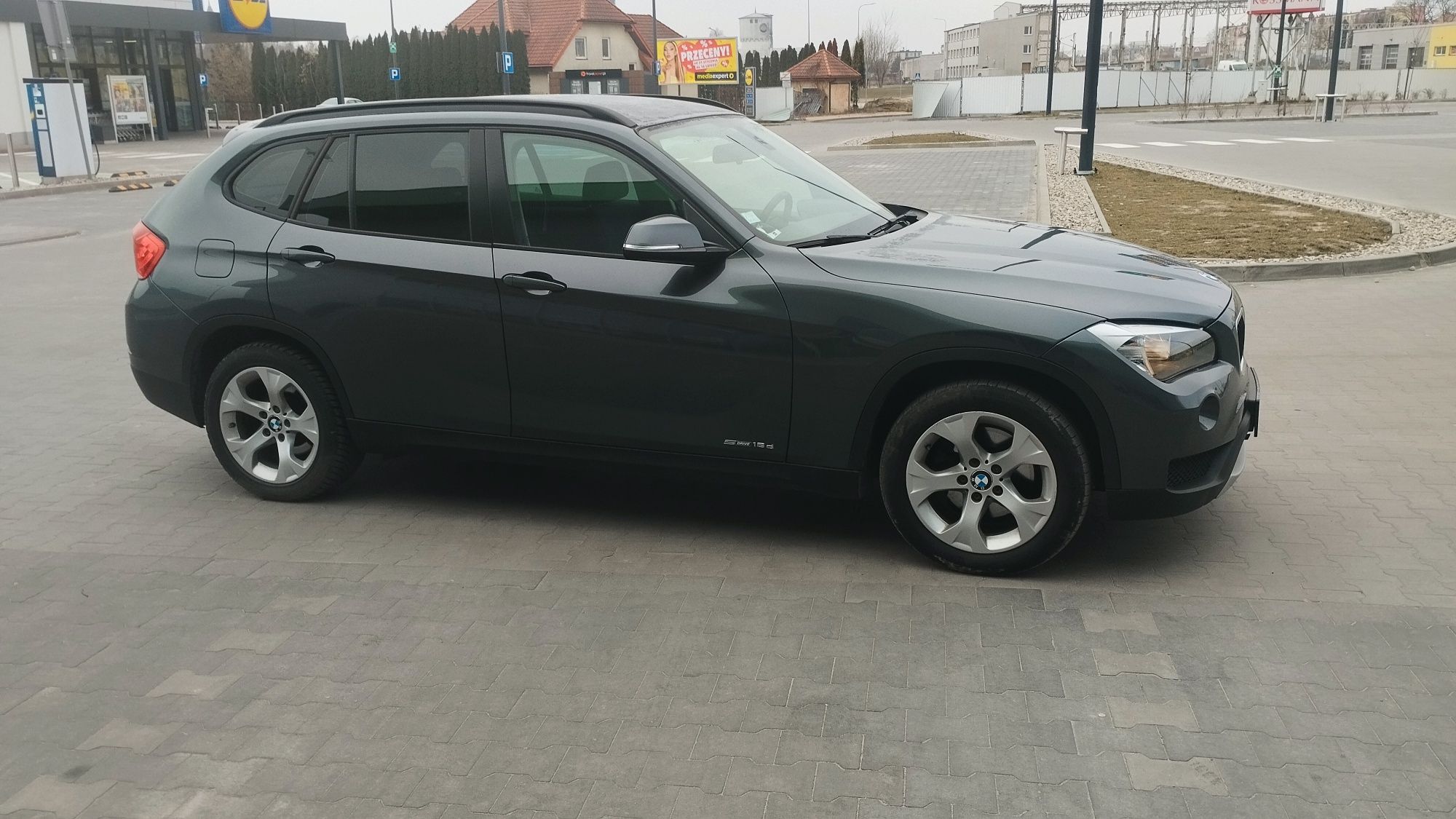 Sprzedam BMW X1 118d