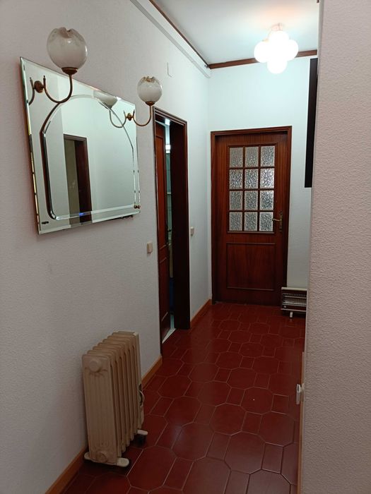 oportunidade única - elegante t1 na 1ª linha frente ao mar