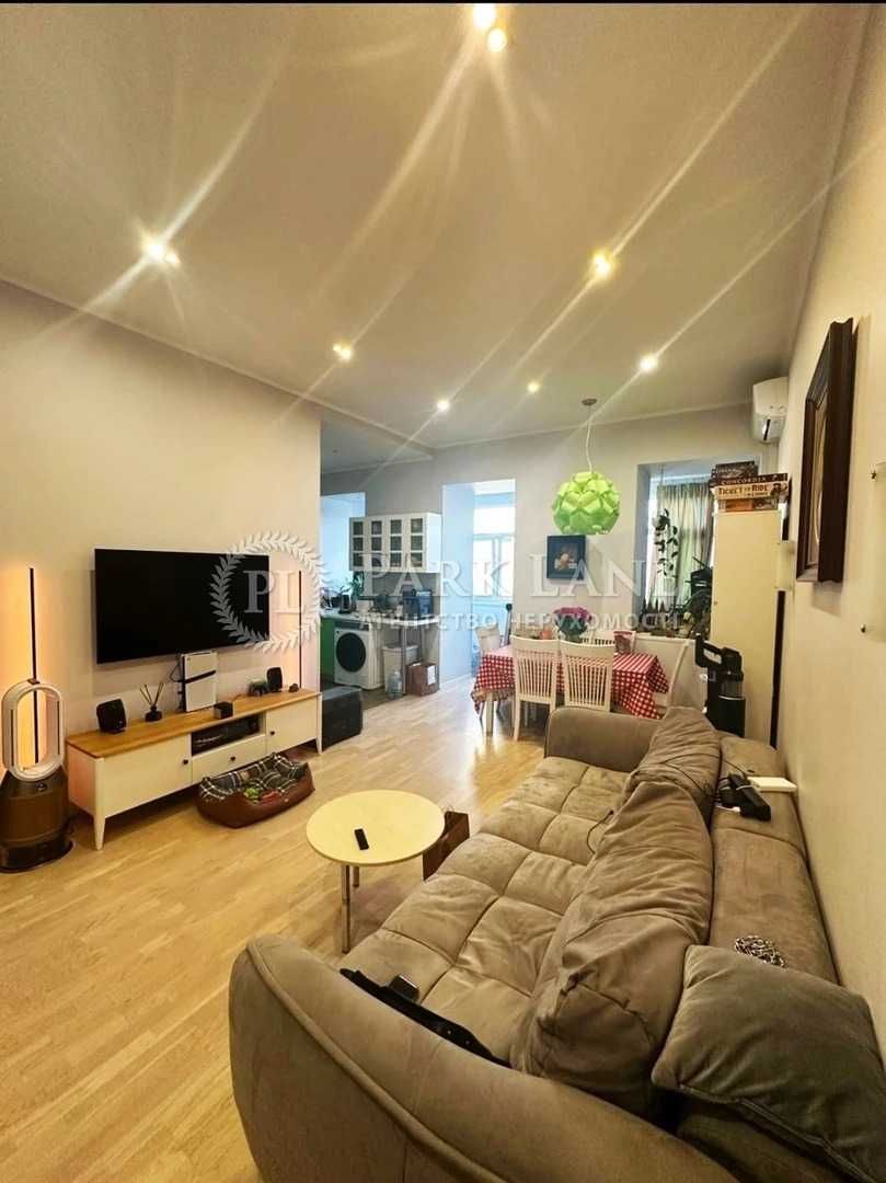 Продаж 3к. квартири, 110м.кв. Ділова (Димитрова) м. Олімпійська