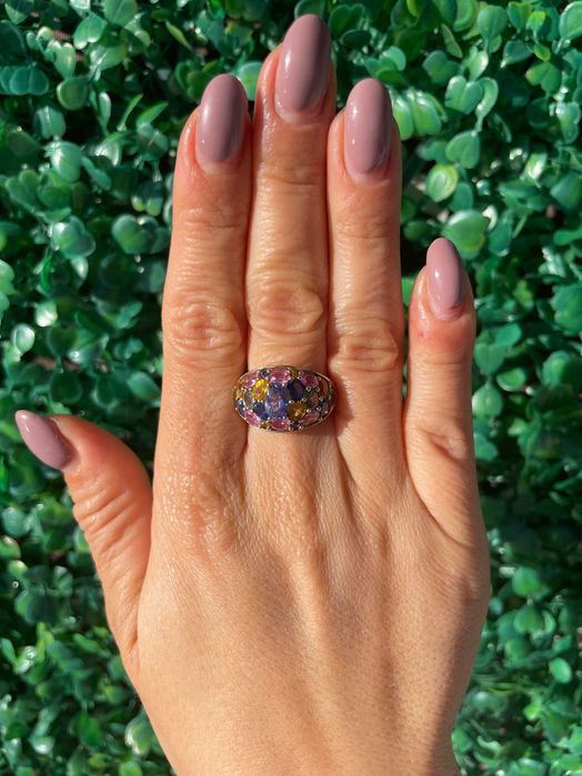 Złoty pierścionek z tanzanitem i kolorowymi szafirami kolorowy 9K