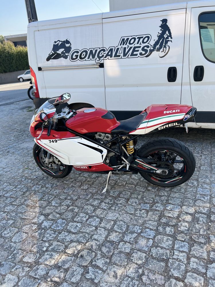 Ducati 749.