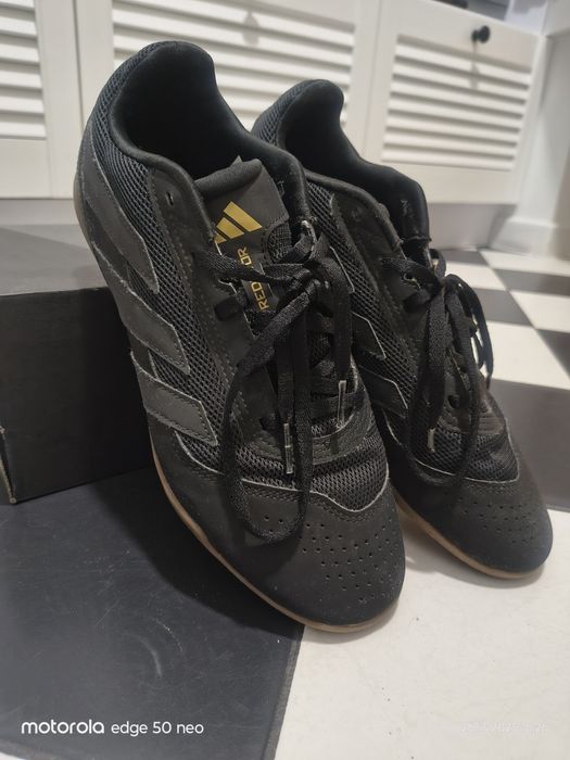Halówki Adidas predator club in sala 42⅔