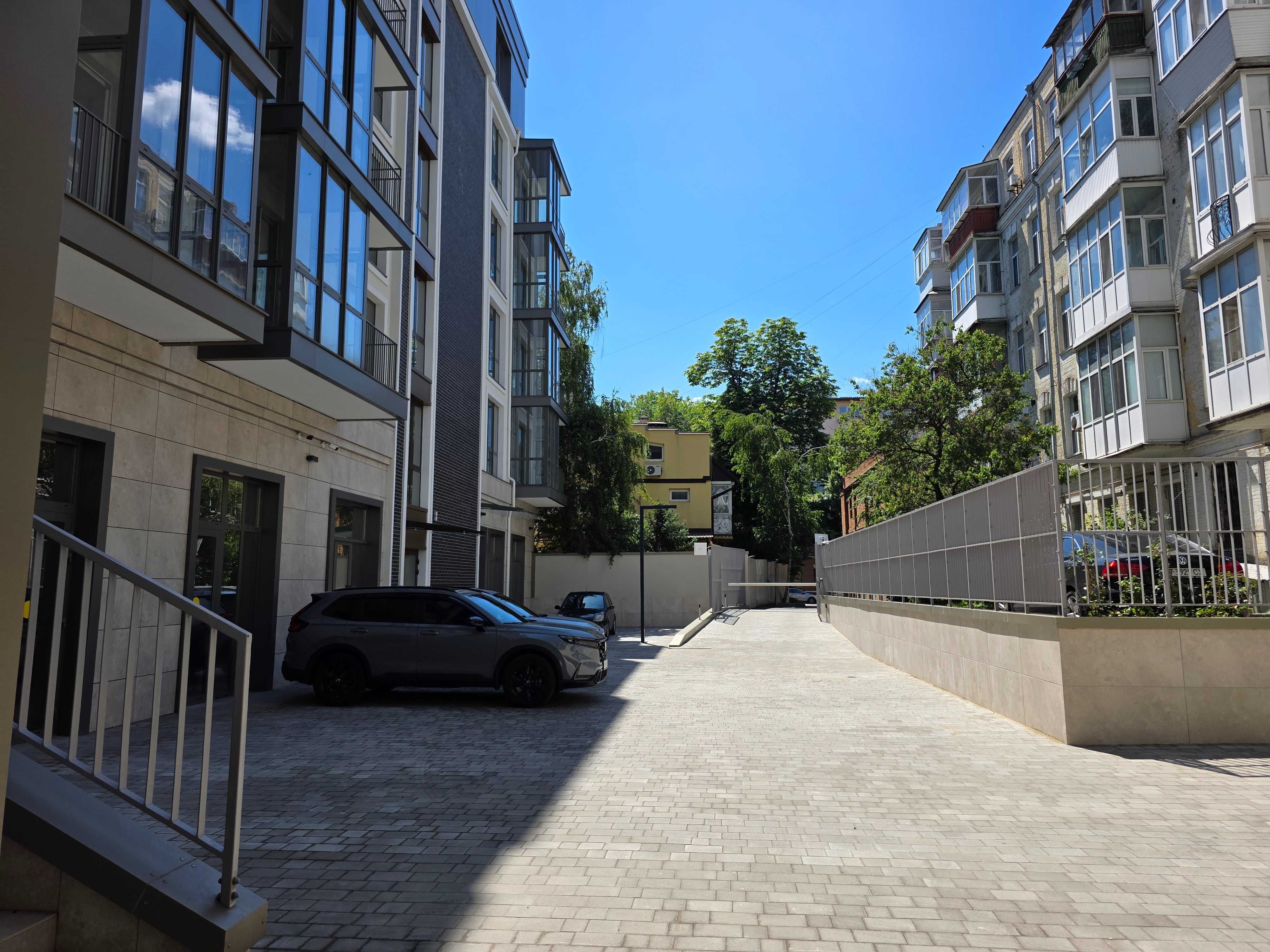 Аренда торгового помещения на Подоле в ЖК Illinsky House, Без%