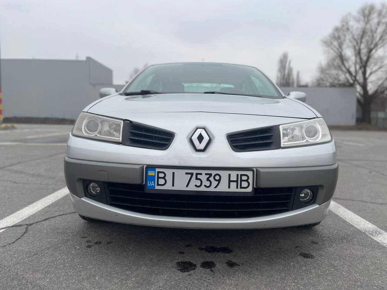 Renault Megane 2 / Рено Меган 2 (1.6 бензин 2006г)