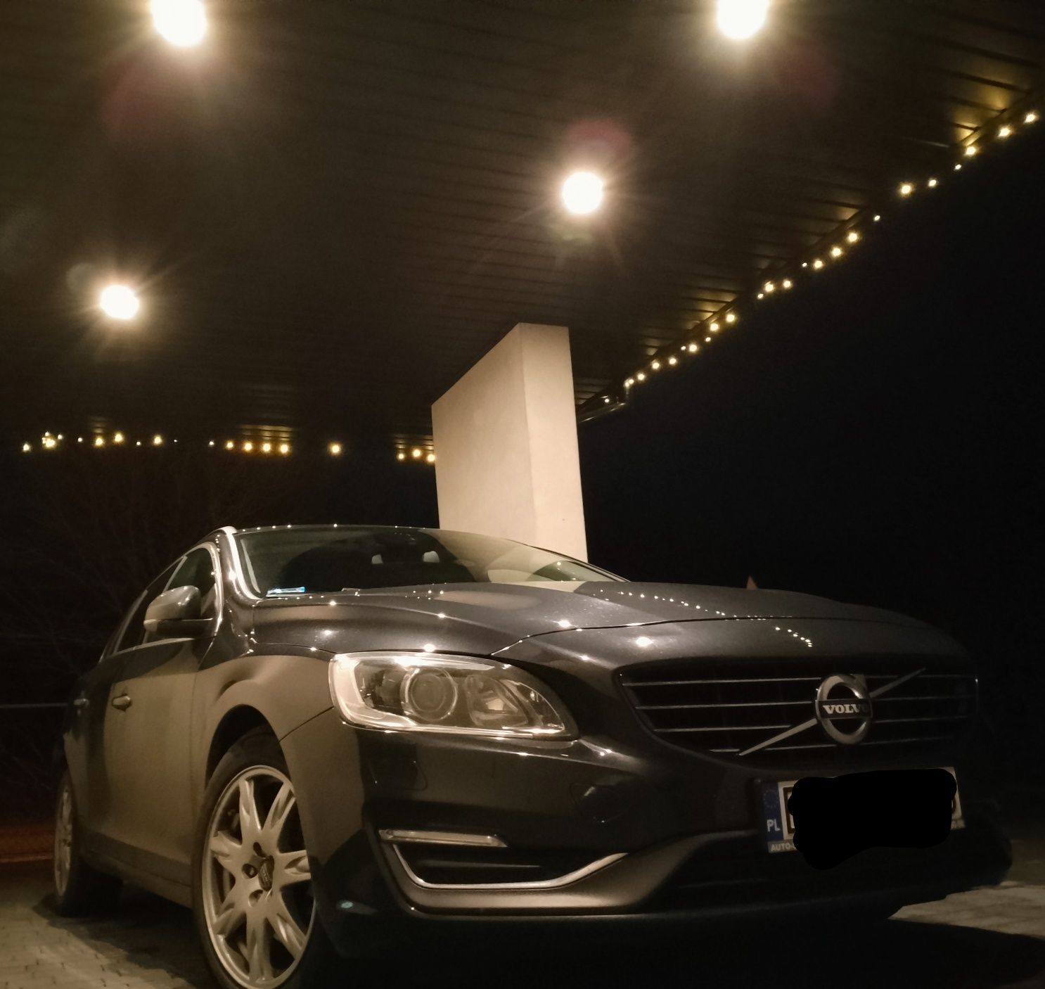 Volvo V60 D4 181 KM