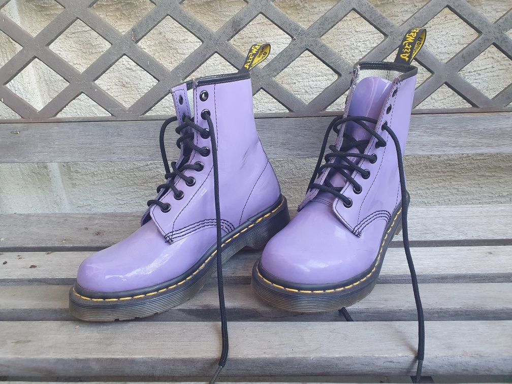 Dr. Martens lila lakierowane 37 bdb