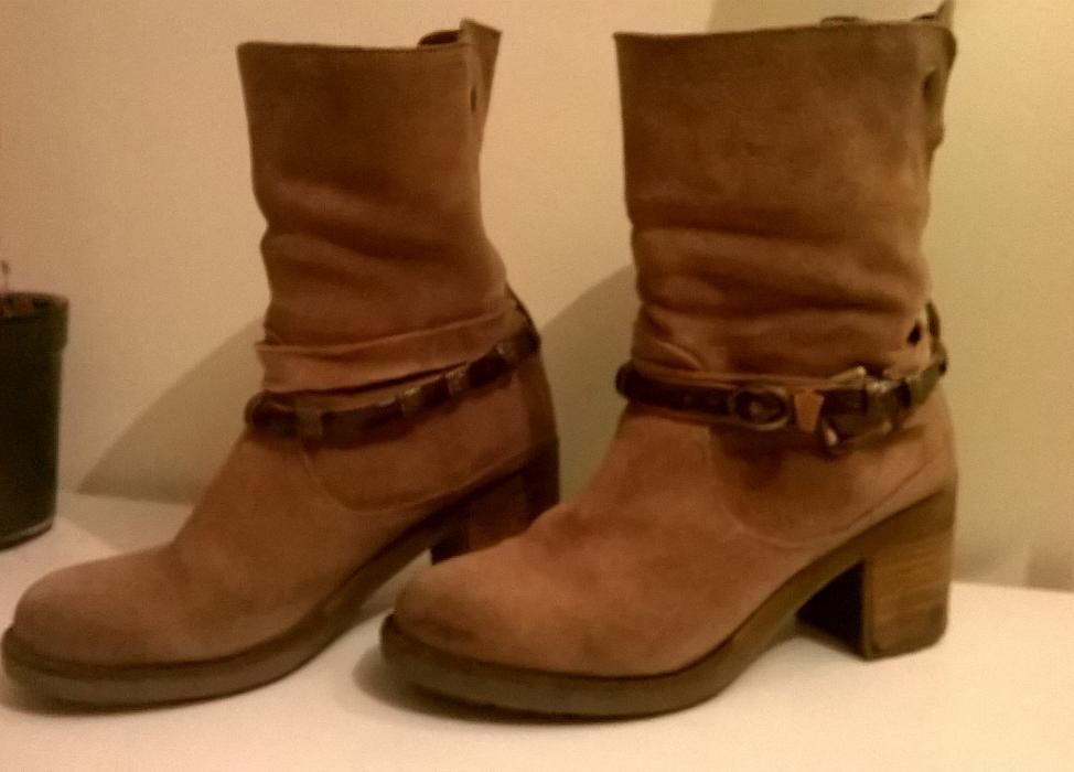 Botins