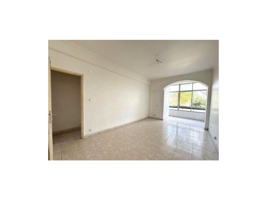 Apartamento T2 em Oeiras