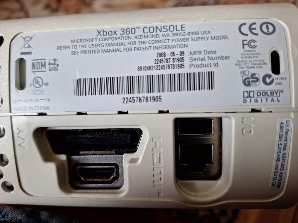 Xbox 360 sprawna 3 pady