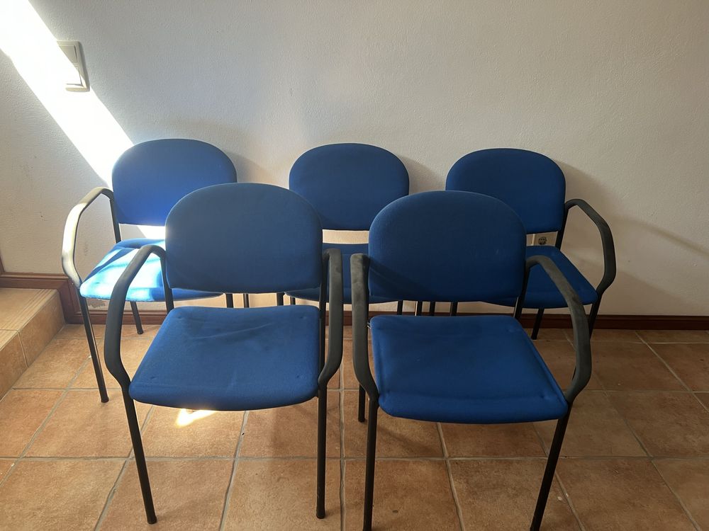 Conjunto cadeiras para escritorio