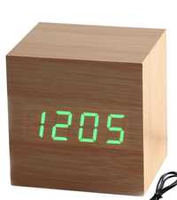 Годинник будильник домашній Wood clock куб