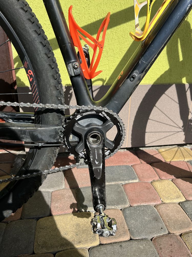 Rower Cube Reaction SLT Carbon