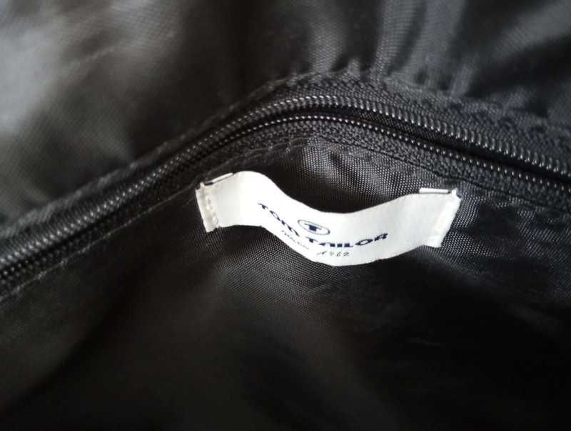 Buty sportowe czerwone