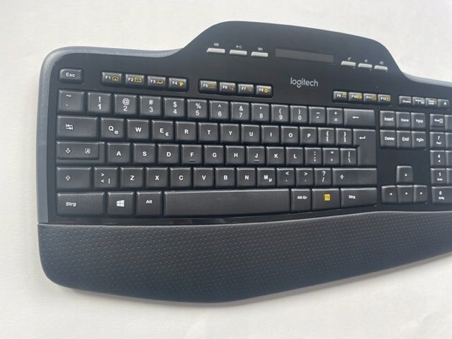 klawiatura+mysz logitech mk710 bezprzewodowa qwerty jak nowa opis