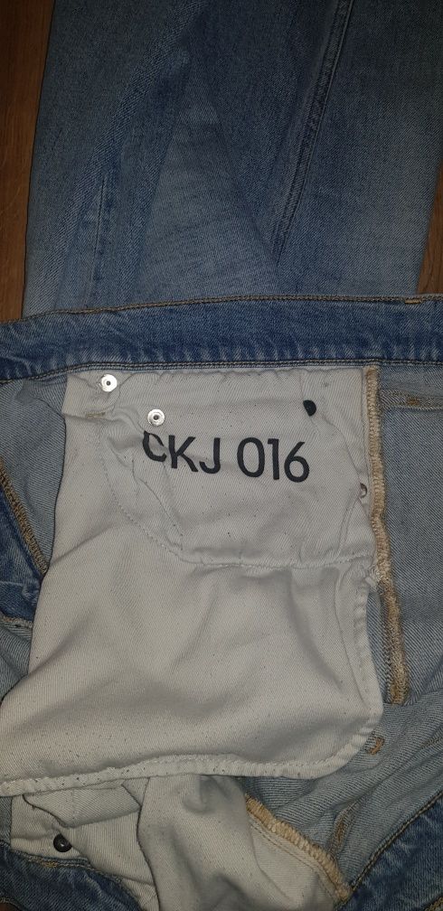 Spodnie Calvin Klein