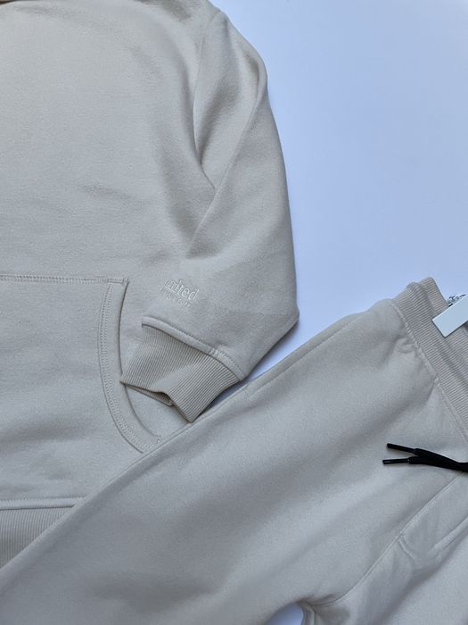 116 122 George dres beżowy komplet bluza dresowa spodnie joggersy