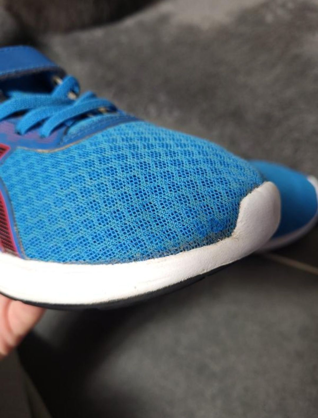 кросівки ASICS дитячі