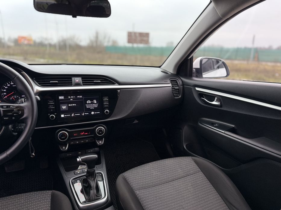 Продам KIA Rio X-Line 2022 рік.Нова машина!