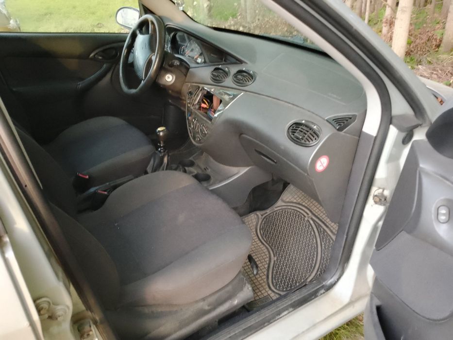 Ford focus 1 (2002)