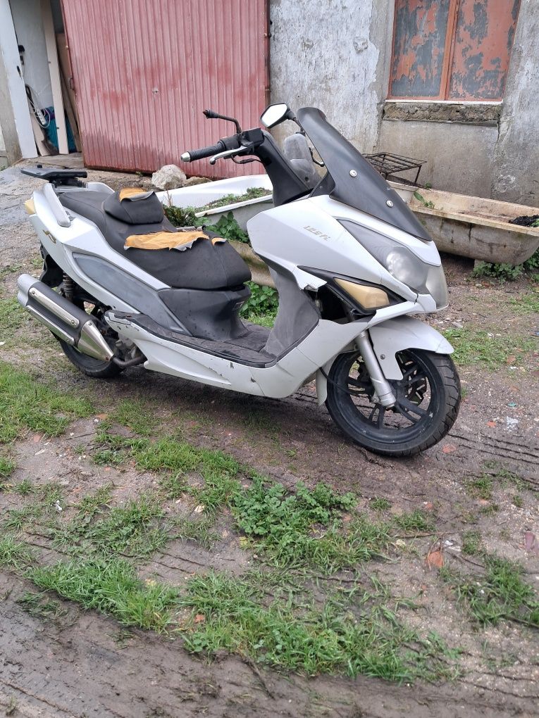 Daelim 125 s3 **