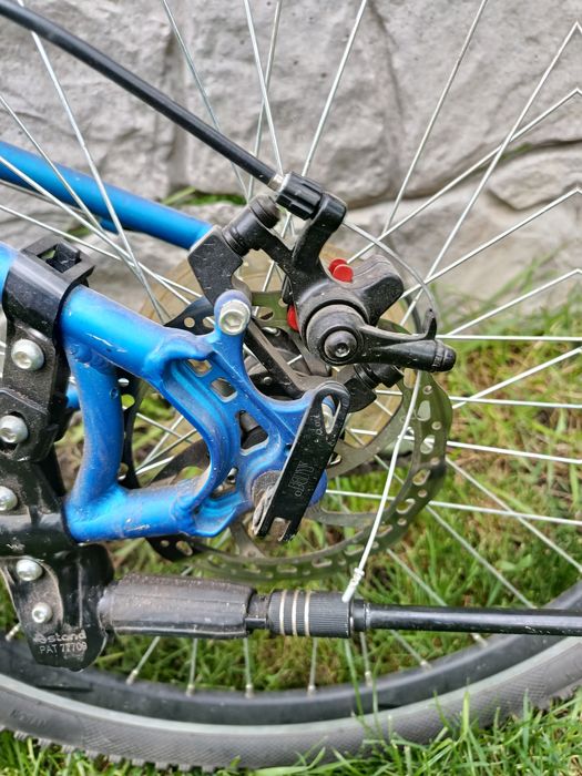 Продам гірський велосипед Comanche (MTB) – стан як новий

Р