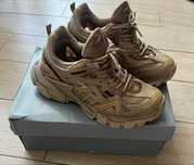 Balenciaga track 2 43