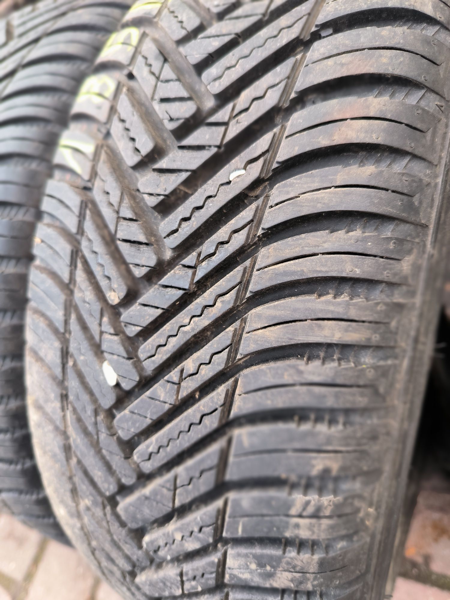 Opony całoroczne 14 Hankook KINERGY 4S - 185/55 14