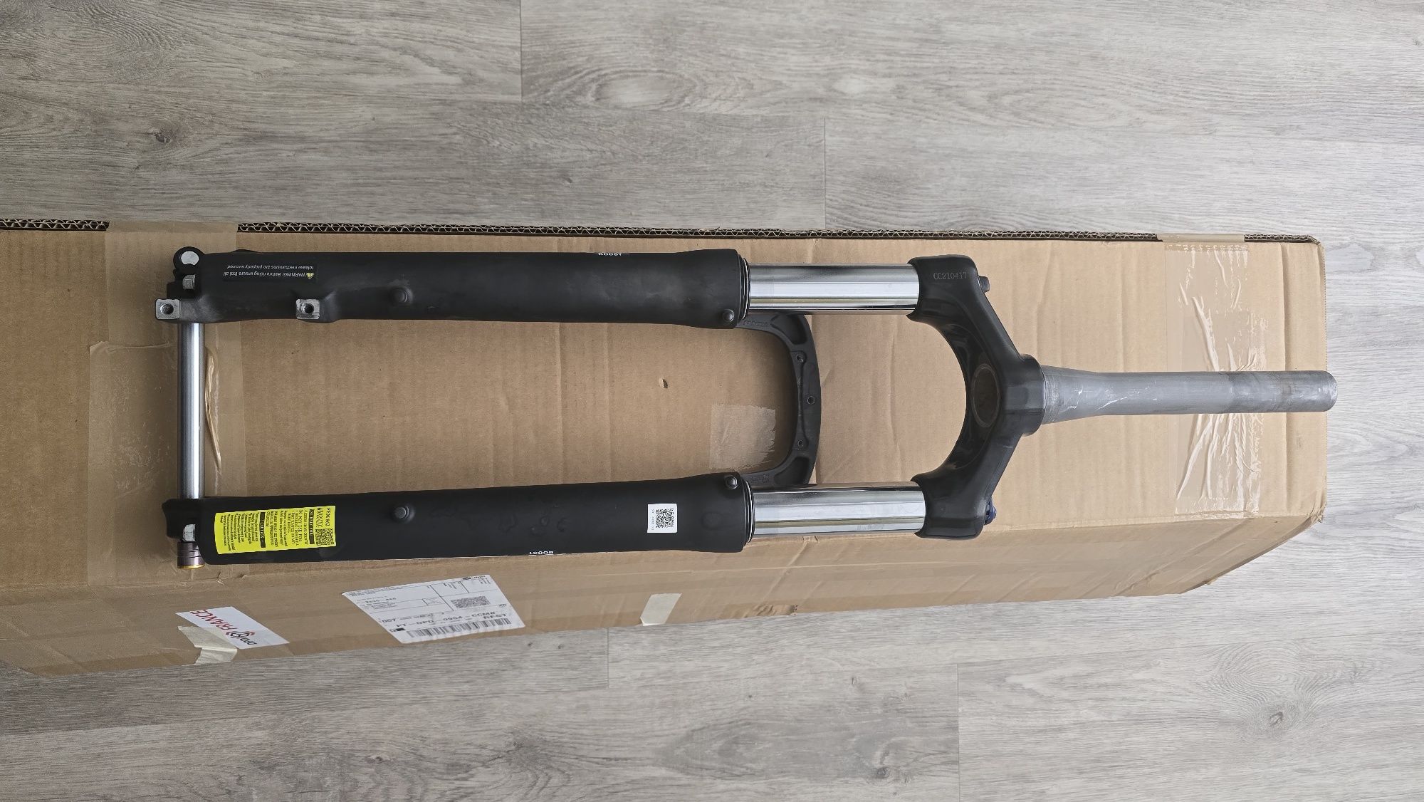 Suspensão SR Suntour XCM 34 BOOST Roda 29