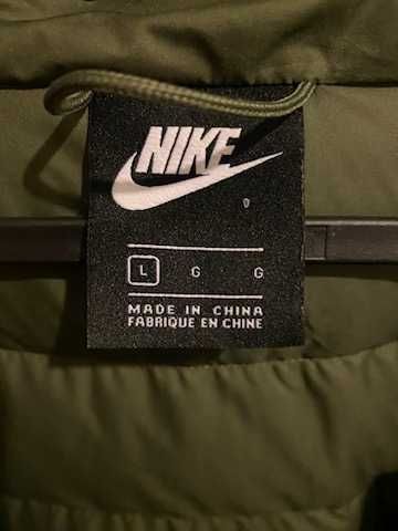 Kurtka damska zimowa ocieplana Nike rozm. L