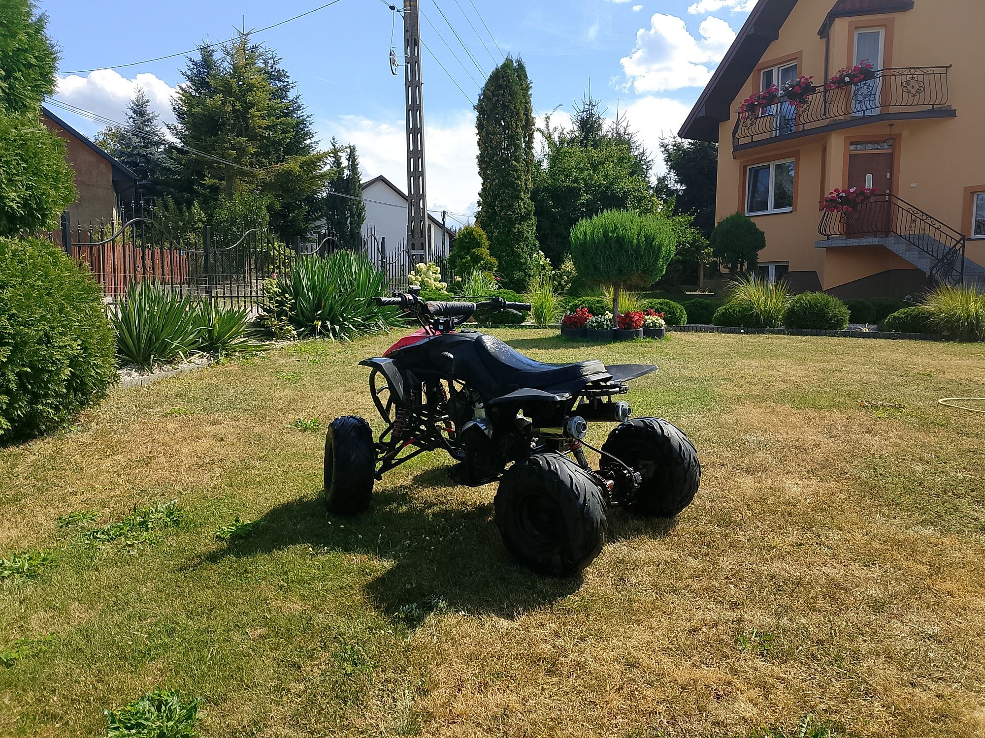 Quad terenowy pojemność silnika 115cm 4 sów.