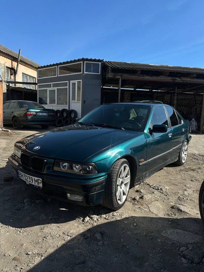 Продам бмв  е 36