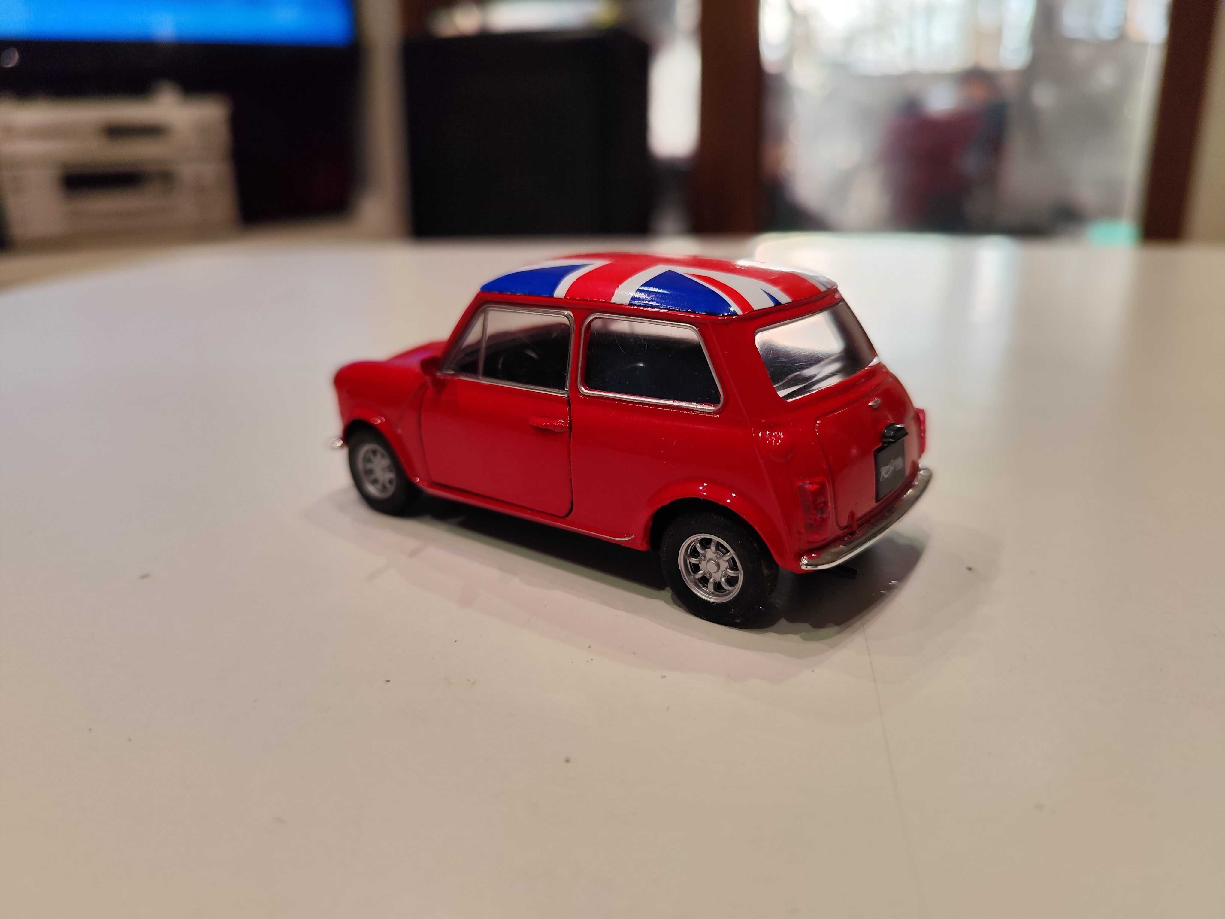 Piękny szczegółowy model Moris - Mini Coper 1300 limited edition bmw