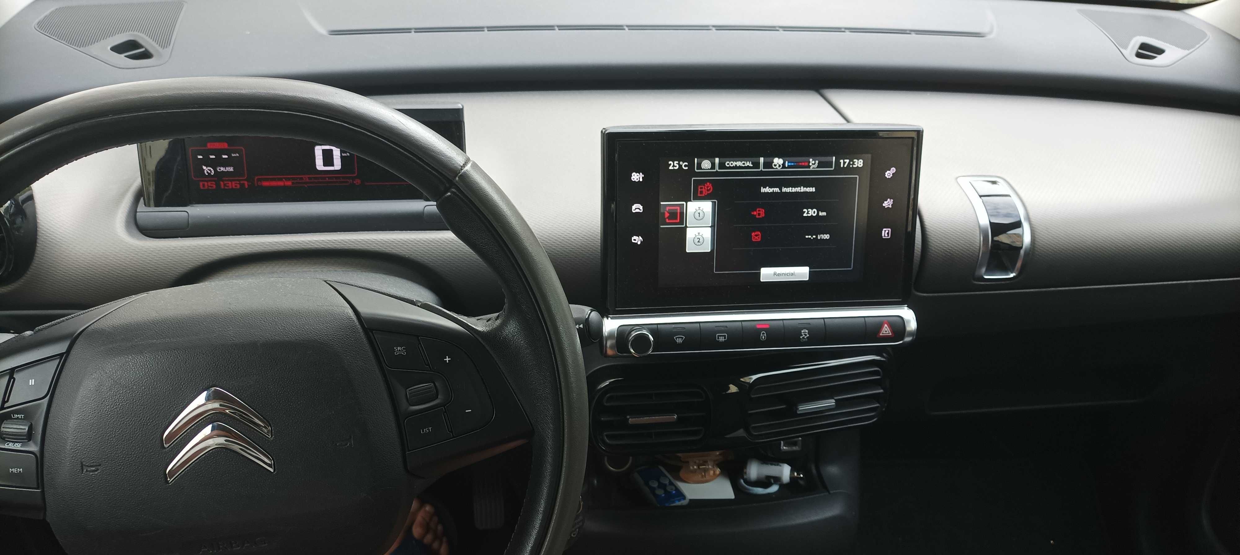 Citroën C4 Cactus 1.2 PureTech Shine