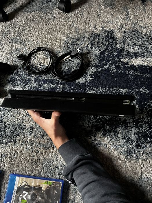 Playstation 4 em perfeito estado