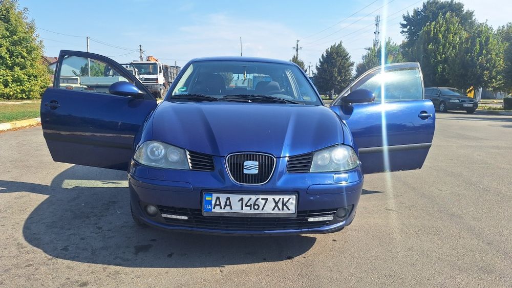 Продаю свою машинку seat Ibiza