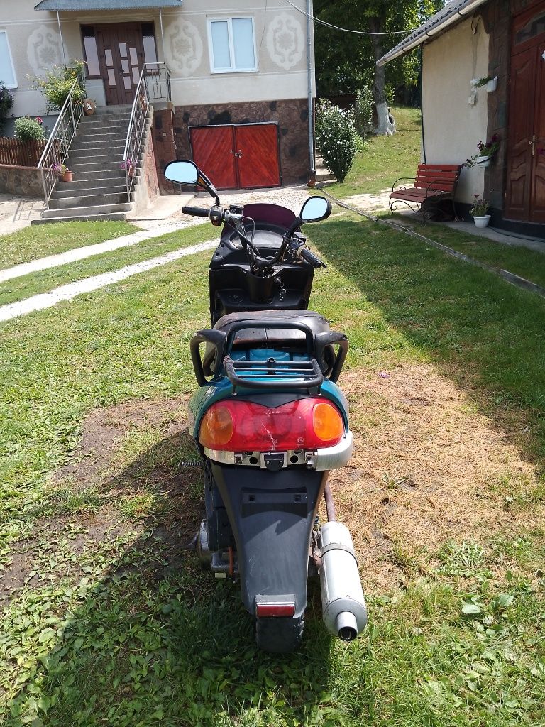 Продаю два скутера