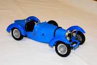 Bugatti ''type 59'' 1934 scala 1:18 Bburago made in Italy