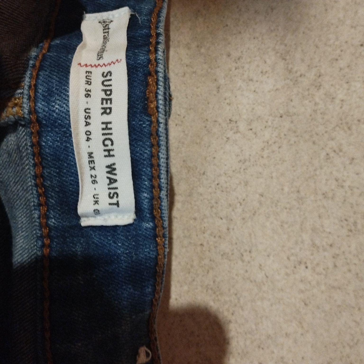 Spodnie jeansowe 2* Stradivarius 36 + woskowane Zara 34