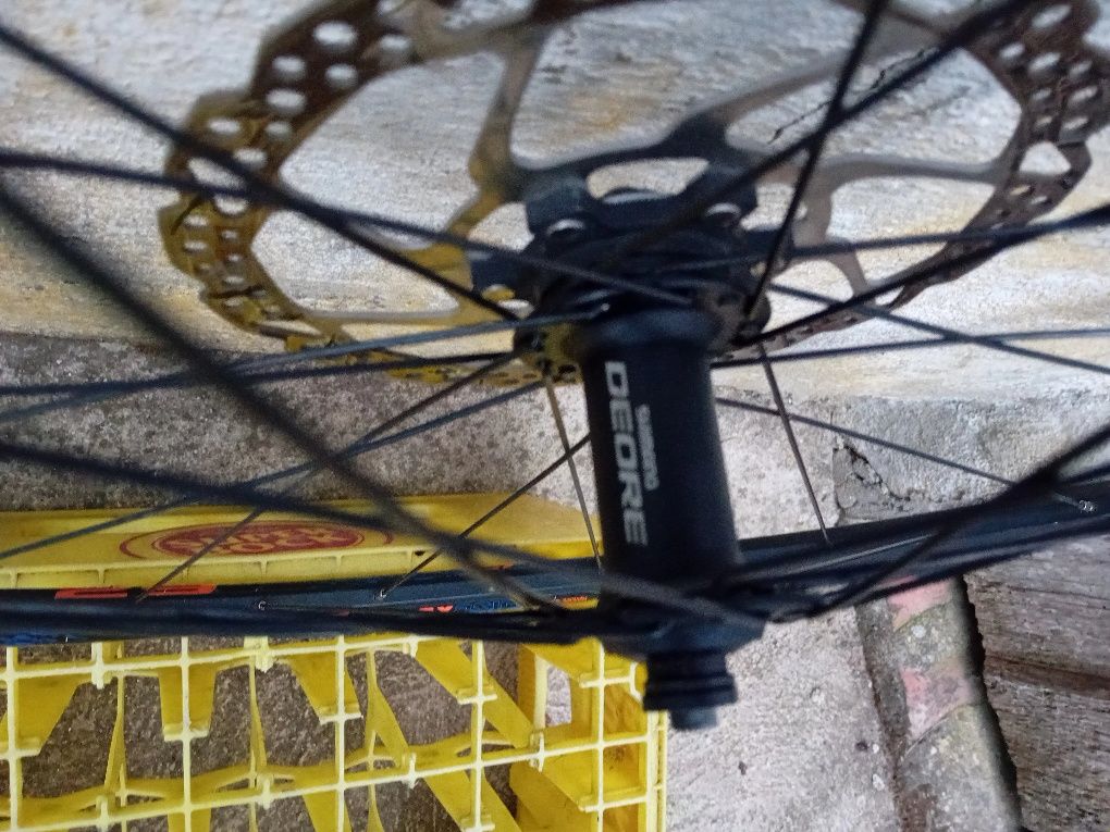 Roda Shimano 29 da frente