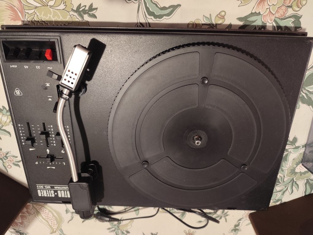 Gramofon UNITRA Artur WG-903 adapter z głośnikami