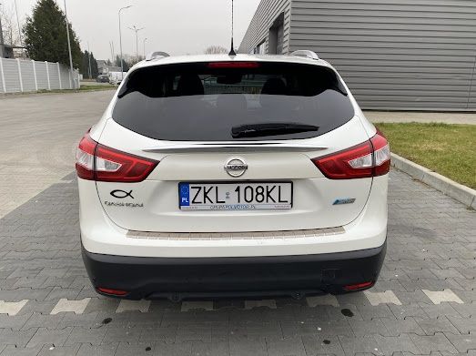 Nissan Qashqai 1.6 automat 2014