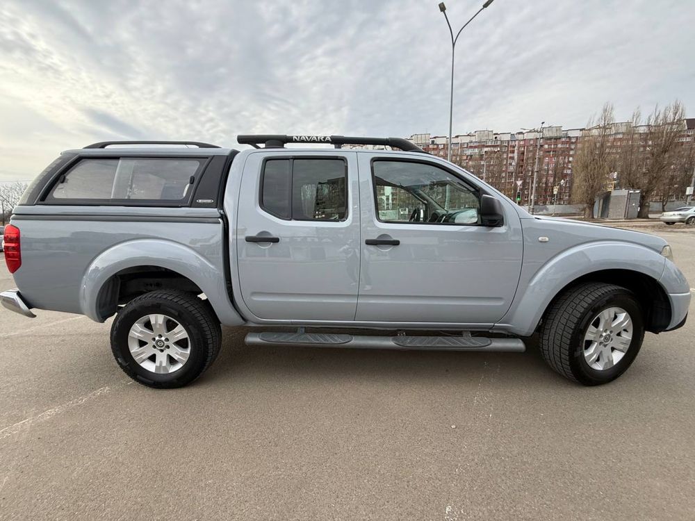 Nissan Navara 2.5