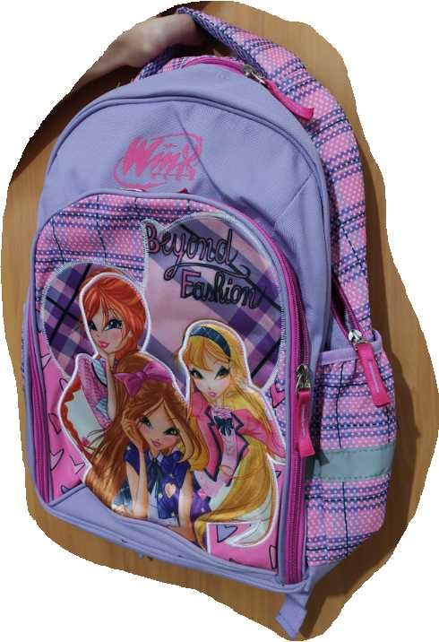 Mochila Club Winx de escola. Nova.