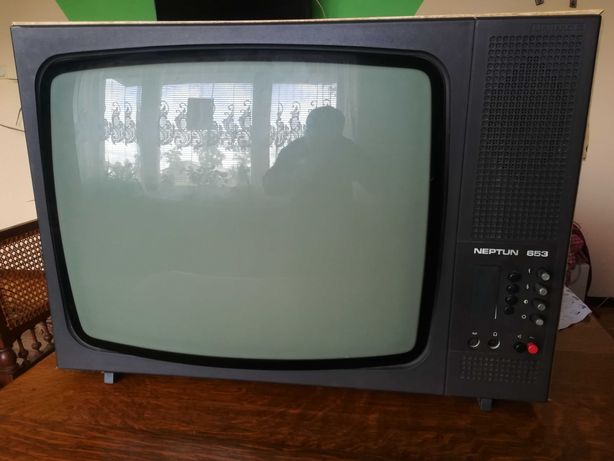 Telewizor PRL Unitra NEPTUN 653 czarno-biały antyk loft retro