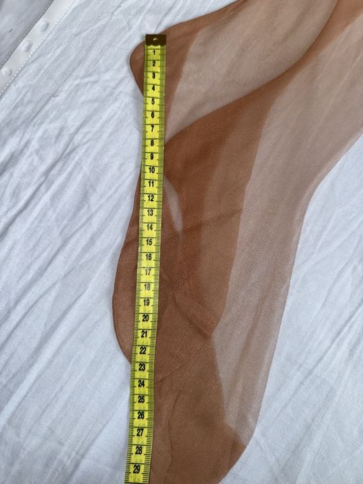 Pończochy nylonowe że szwem