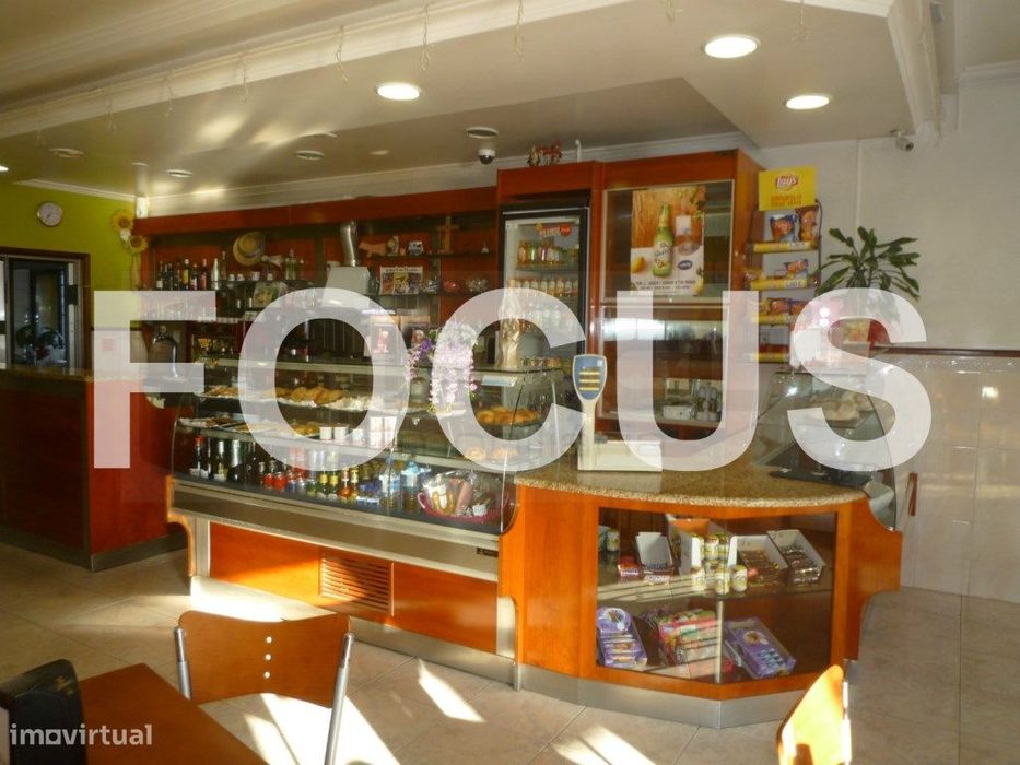 Padaria/ Pastelaria em funcionamento Águeda